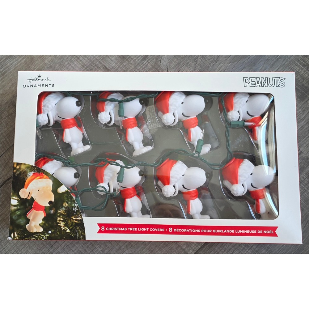 Hallmark Peanuts Snoopy Christmas Tree Light Covers Set of 8 Santa Hat Scarf